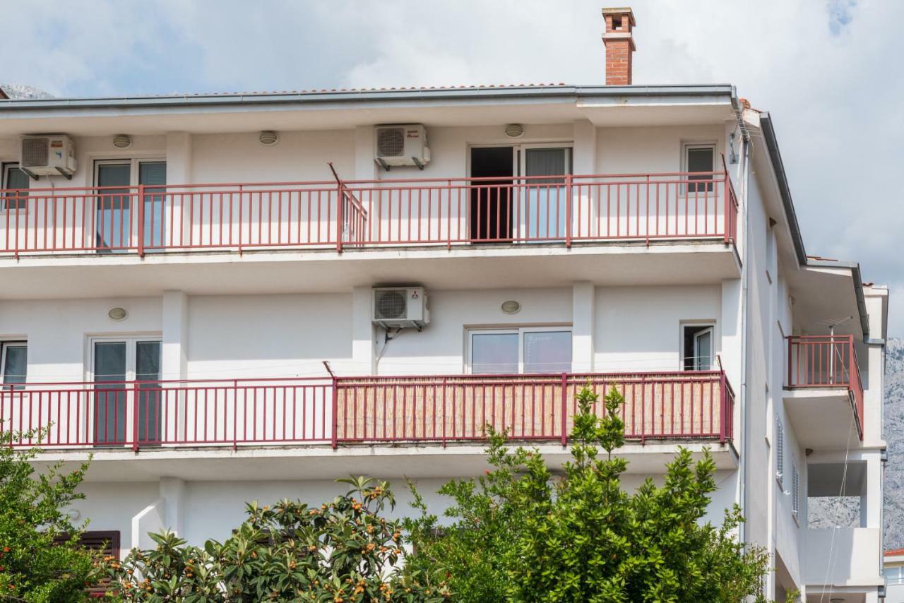 Apartmani Franko Baska Voda Exterior photo